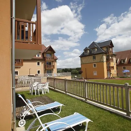 Hotel apartamentowy Odalys La Ferme De Deauville